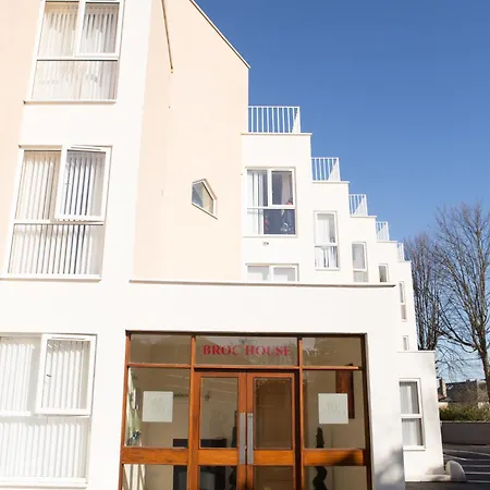 أجنحة بروك هاوس شقة فندقية