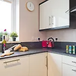 Broc House Apart Otel