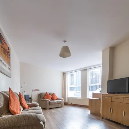 Lejlighedshotel Broc House