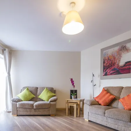 Broc House 4*