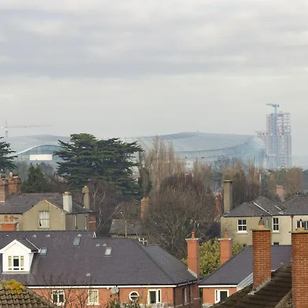 Broc House מלון דירות