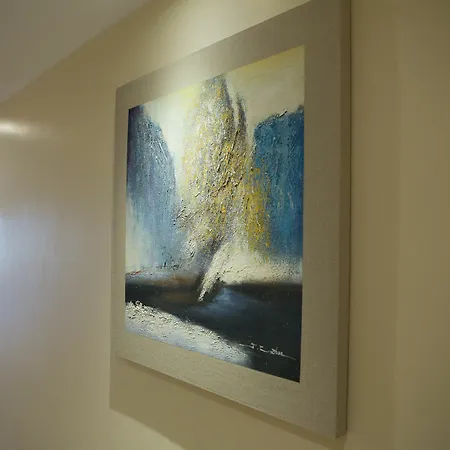 Broc House Apartmanhotel