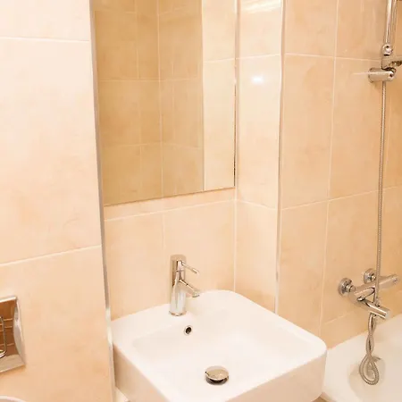 Broc House Hotel apartamentowy