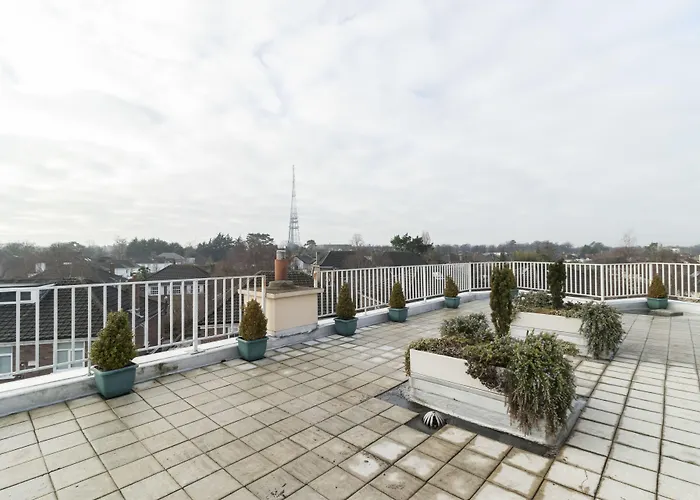 Broc House Hotel apartamentowy 4*